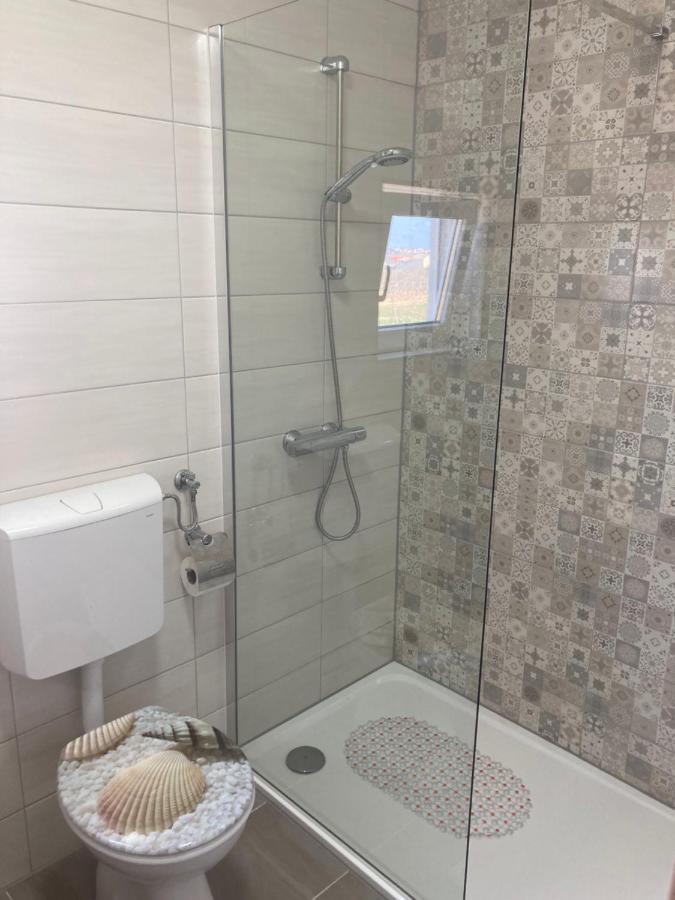Apartmani Dorijan Врси Екстер'єр фото