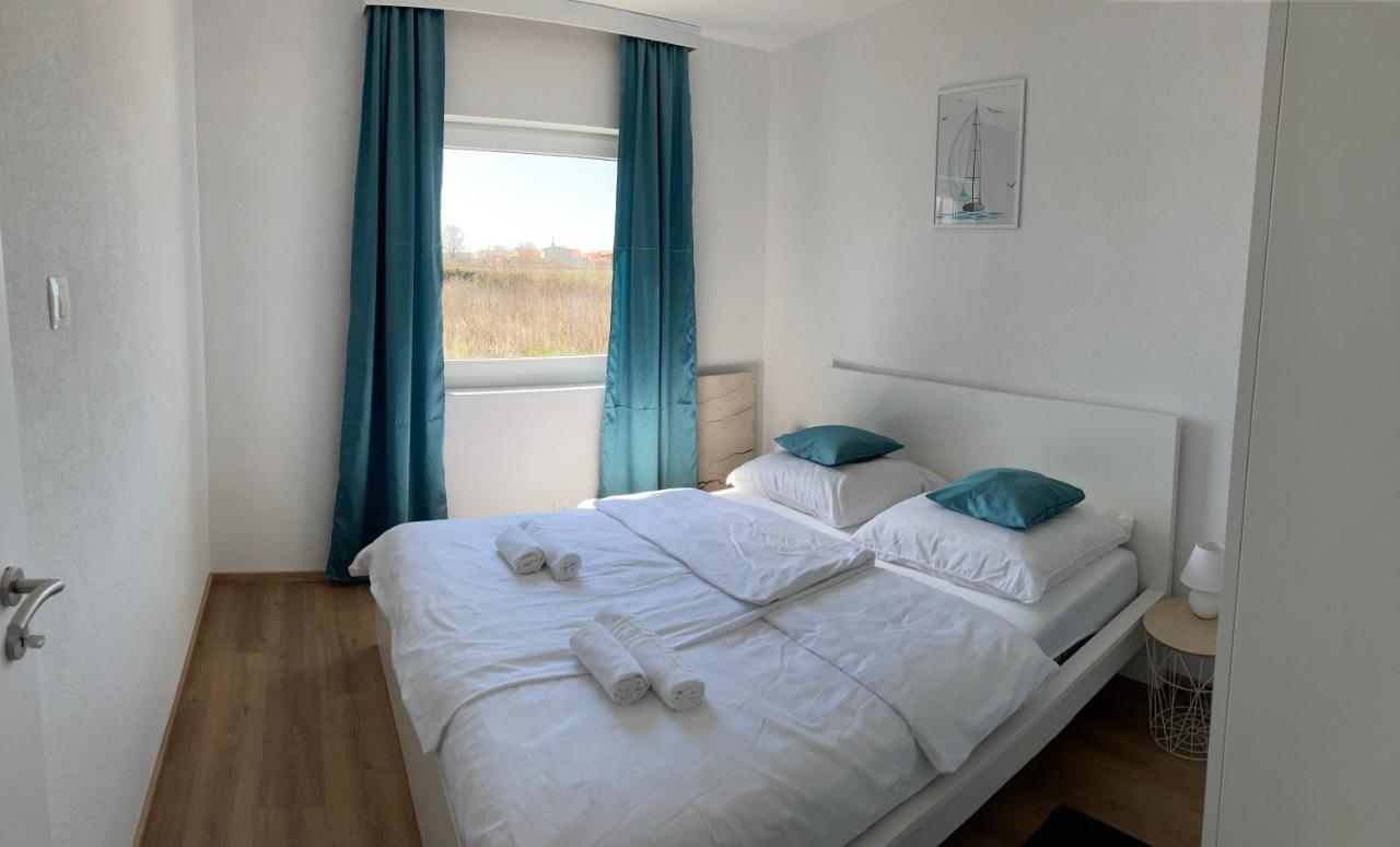 Apartmani Dorijan Врси Екстер'єр фото